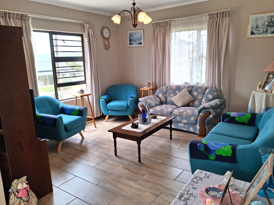 2 Bedroom Property for Sale in Bot River Avenues Western Cape